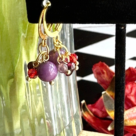 Kunzite confetti dangle gold chandelier earrings/multicolored healing crystal - Picture 1 of 2